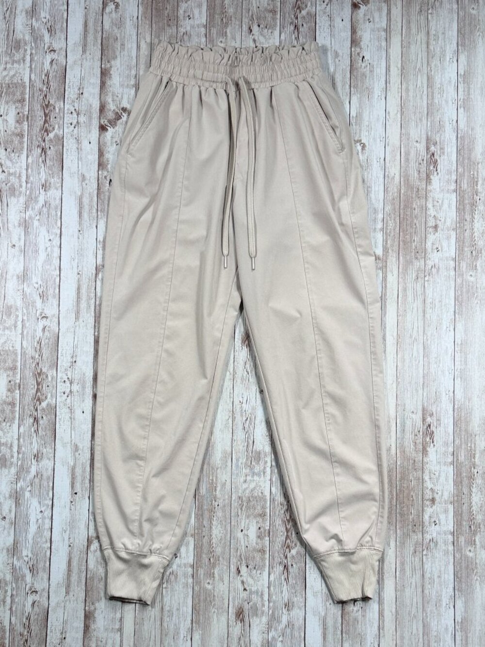 Abercrombie & Fitch Womens Jogger Travel Pants sz XS High Rise Lightweight Beige